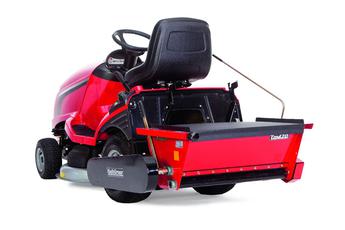 Nesený zadní sypač TM 420